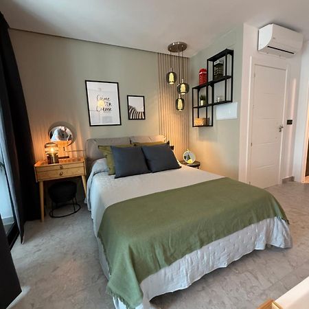 Victoria Loft Bed & Breakfast Castell de Ferro Bagian luar foto