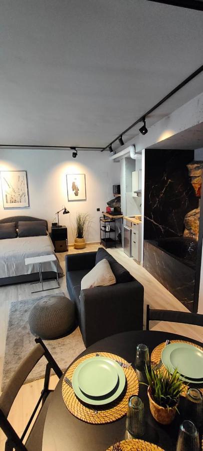 Victoria Loft Bed & Breakfast Castell de Ferro Bagian luar foto