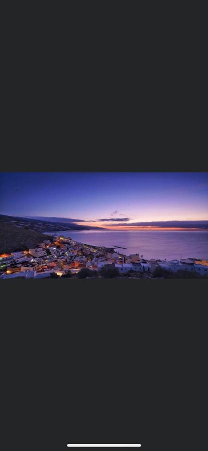Victoria Loft Bed & Breakfast Castell de Ferro Bagian luar foto