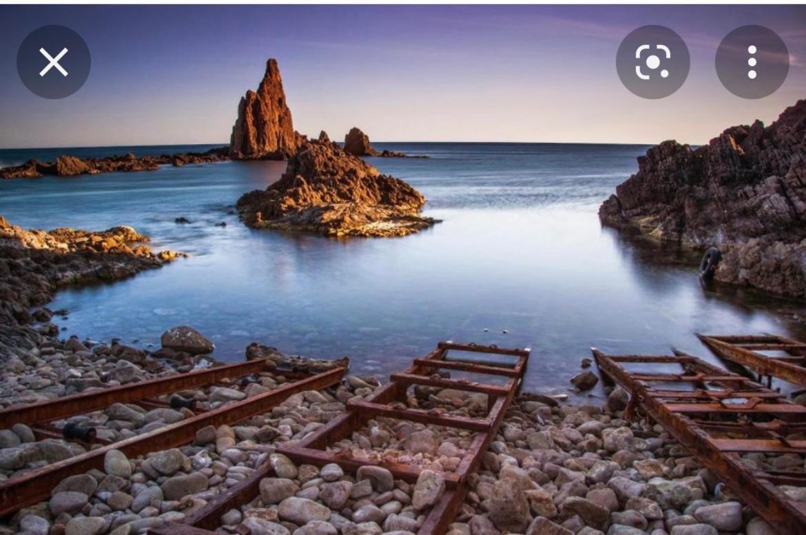 Victoria Loft Bed & Breakfast Castell de Ferro Bagian luar foto