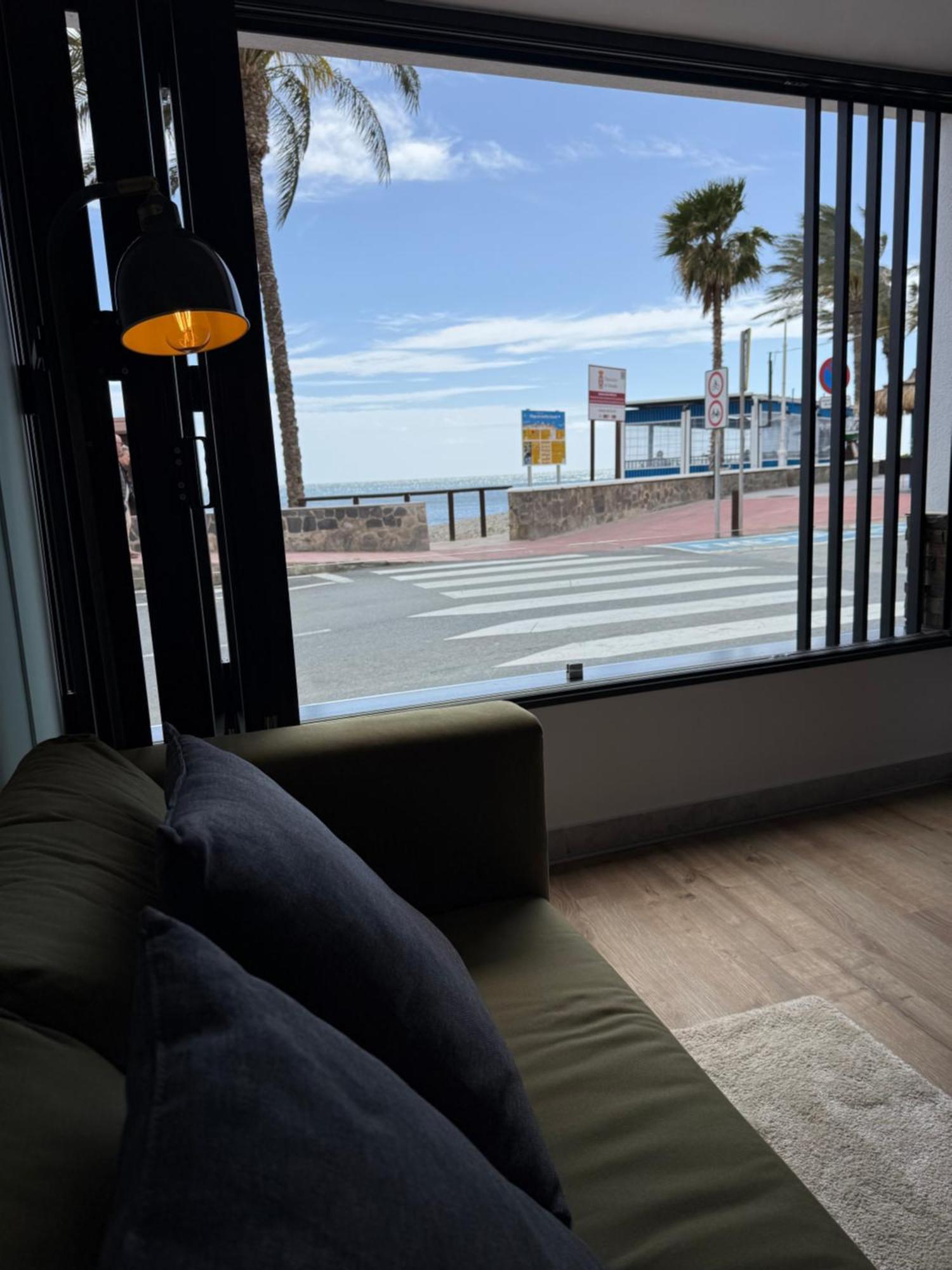 Victoria Loft Bed & Breakfast Castell de Ferro Bagian luar foto